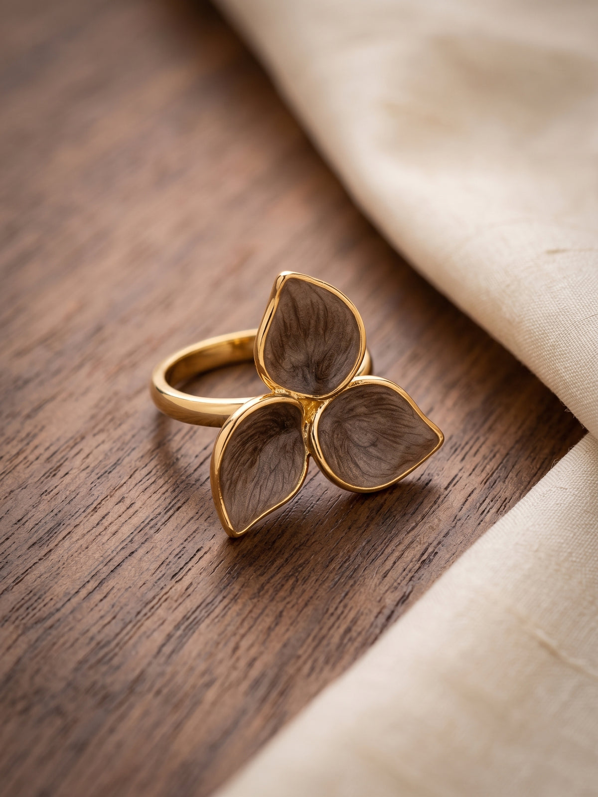 The Lotus Trio Ring